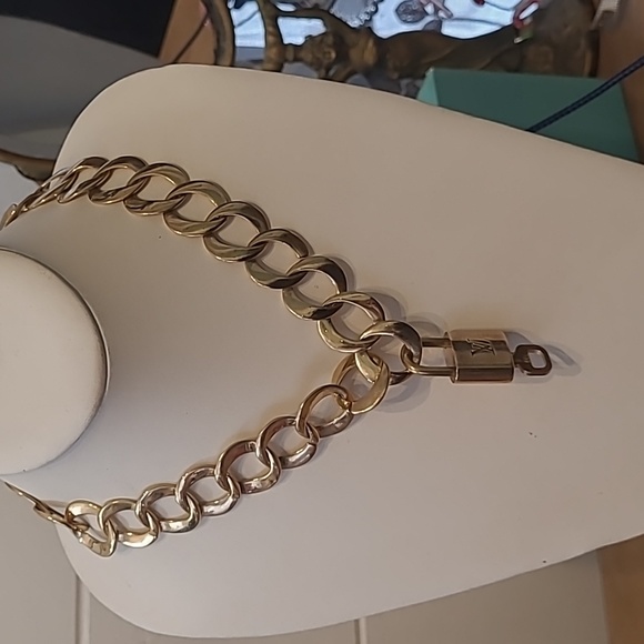 Fabulous chunky vintage chain choker necklace 18 in with lock & key 322 - Picture 1 of 12